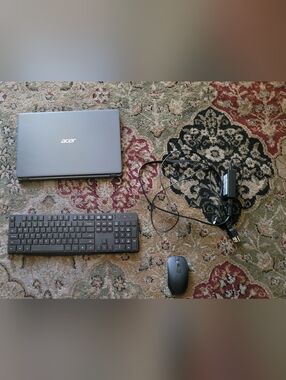Acer Aspire 3 15.6in Gray Laptop with Black Wireless Keyboard & Mouse